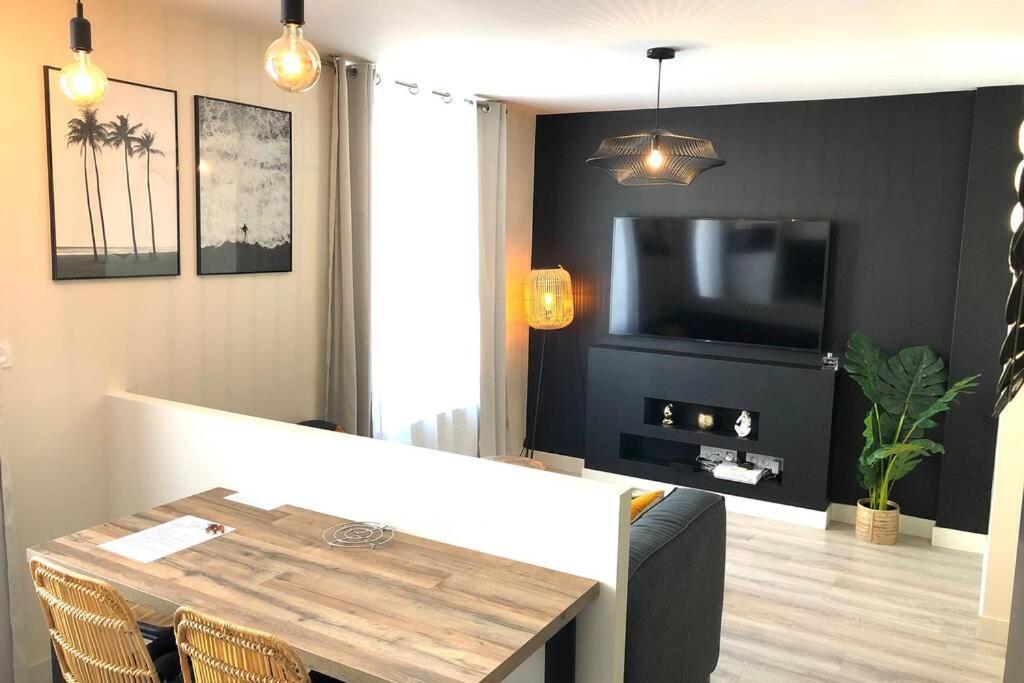 Appartement La Madeleine Лорьян Экстерьер фото